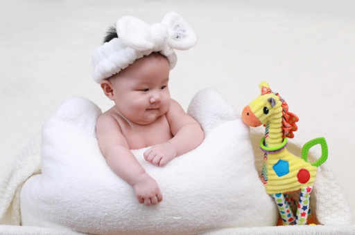 柳州三个月宝宝放屁不拉屎